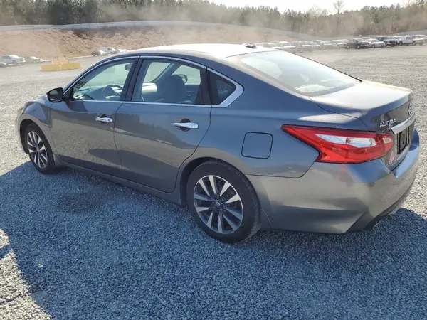 1N4AL3AP7HC240705 2017 NISSAN ALTIMA - Image 2