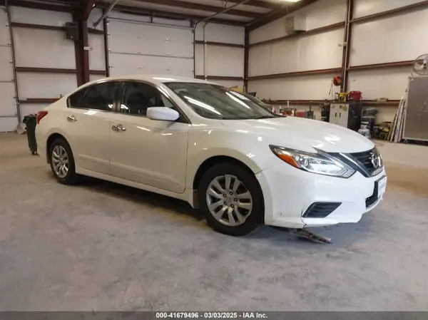 1N4AL3AP7HC243877 2017 NISSAN ALTIMA - Image 1