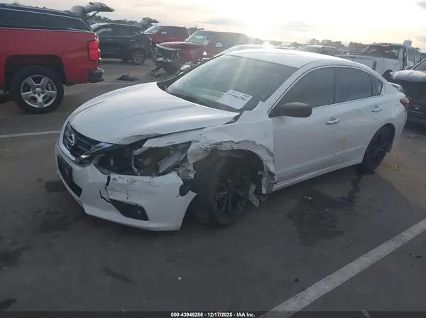 1N4AL3AP7HC244026 2017 NISSAN ALTIMA - Image 2