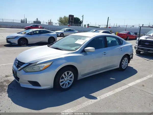 1N4AL3AP7HC244110 2017 NISSAN ALTIMA - Image 2