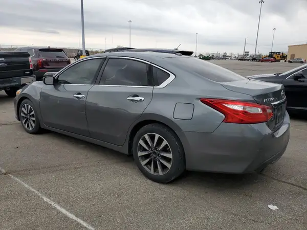 1N4AL3AP7HC245578 2017 NISSAN ALTIMA - Image 2