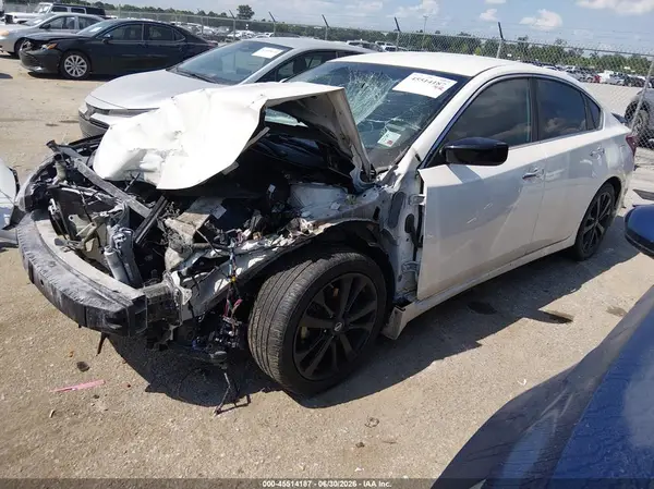 1N4AL3AP7HC246908 2017 NISSAN ALTIMA - Image 2