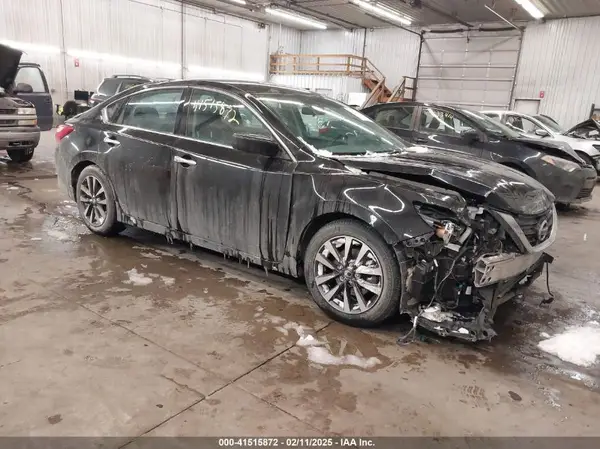 1N4AL3AP7HC247721 2017 NISSAN ALTIMA - Image 1