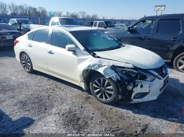 1N4AL3AP7HC249226 2017 NISSAN ALTIMA - Image 1