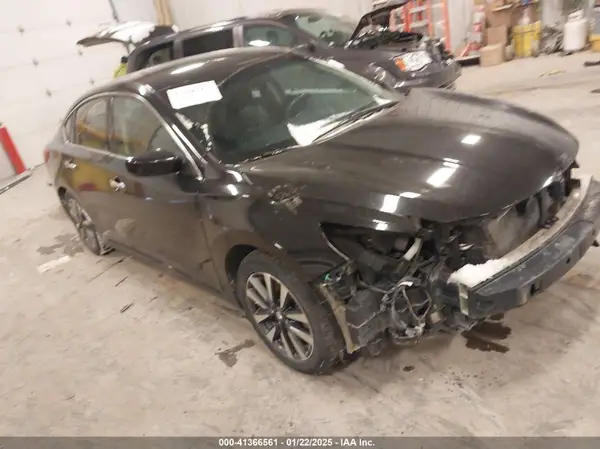 1N4AL3AP7HC250442 2017 NISSAN ALTIMA - Image 1