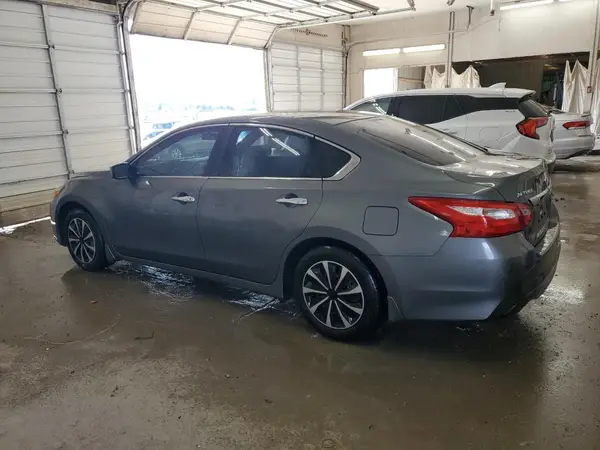 1N4AL3AP7HC250764 2017 NISSAN ALTIMA - Image 2