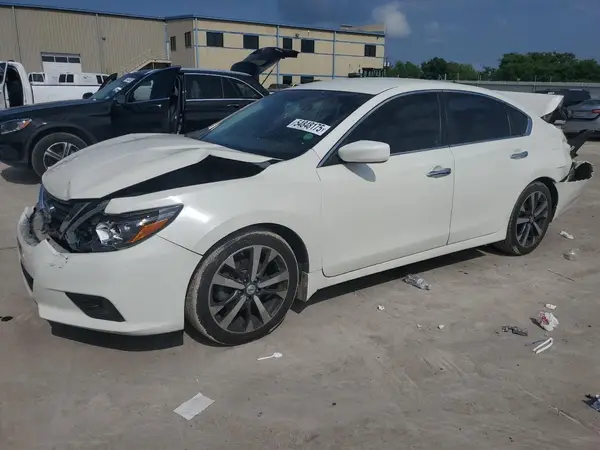1N4AL3AP7HC252305 2017 NISSAN ALTIMA - Image 1