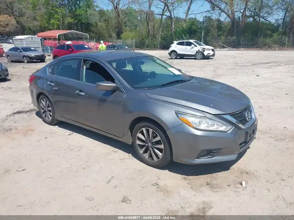 1N4AL3AP7HC254278 2017 NISSAN ALTIMA - Image 1