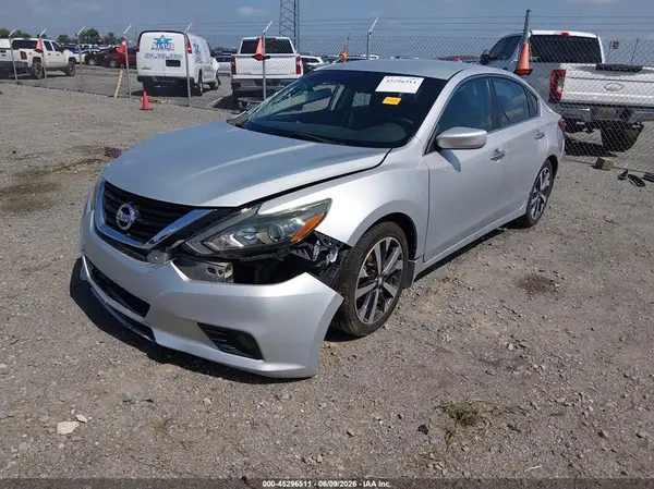 1N4AL3AP7HC254586 2017 NISSAN ALTIMA - Image 2