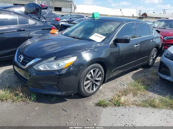 1N4AL3AP7HC254703 2017 NISSAN ALTIMA - Image 2