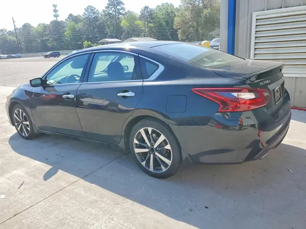 1N4AL3AP7HC261893 2017 NISSAN ALTIMA - Image 2