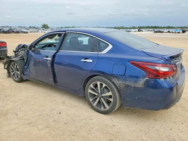 1N4AL3AP7HC263613 2017 NISSAN ALTIMA - Image 2