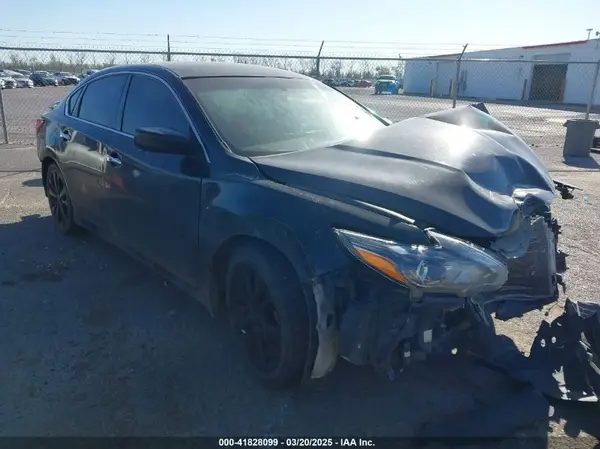 1N4AL3AP7HC264065 2017 NISSAN ALTIMA - Image 1