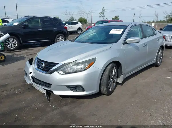 1N4AL3AP7HC264678 2017 NISSAN ALTIMA - Image 2