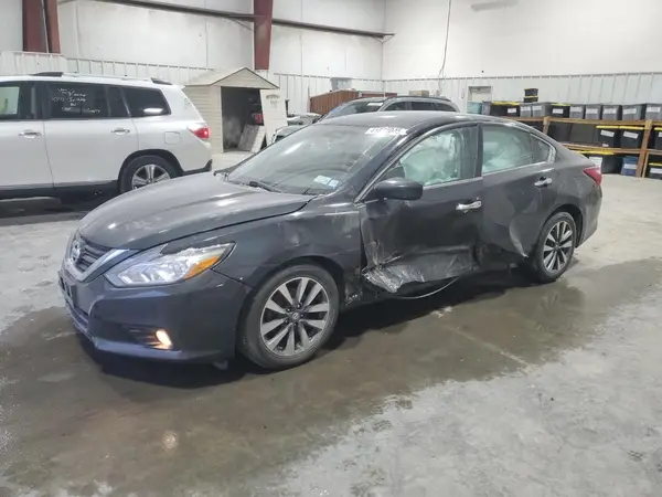 1N4AL3AP7HC266933 2017 NISSAN ALTIMA - Image 1