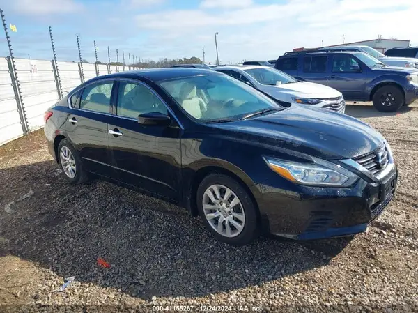 1N4AL3AP7HC267886 2017 NISSAN ALTIMA - Image 1