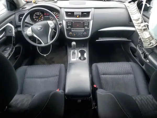 1N4AL3AP7HC270643 2017 NISSAN ALTIMA - Image 8