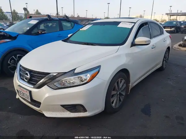 1N4AL3AP7HC270934 2017 NISSAN ALTIMA - Image 2
