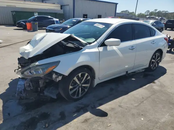 1N4AL3AP7HC272229 2017 NISSAN ALTIMA - Image 1