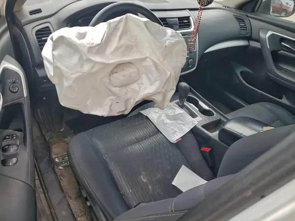 1N4AL3AP7HC272747 2017 NISSAN ALTIMA - Image 8