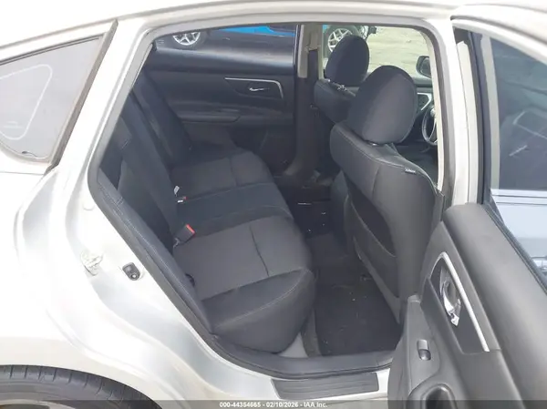 1N4AL3AP7HC275034 2017 NISSAN ALTIMA - Image 8