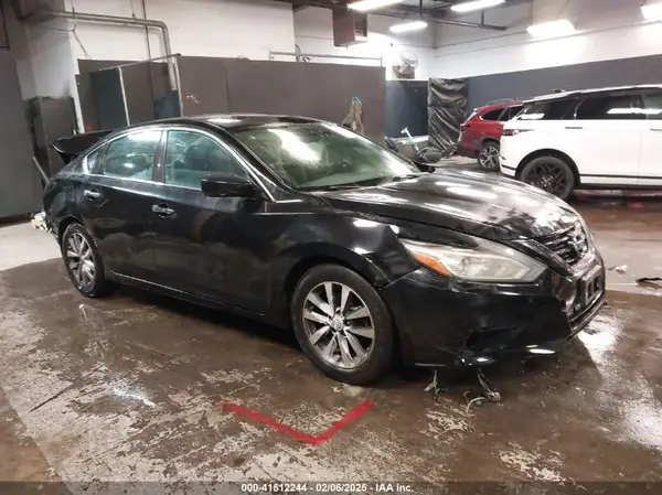 1N4AL3AP7HC279293 2017 NISSAN ALTIMA - Image 1