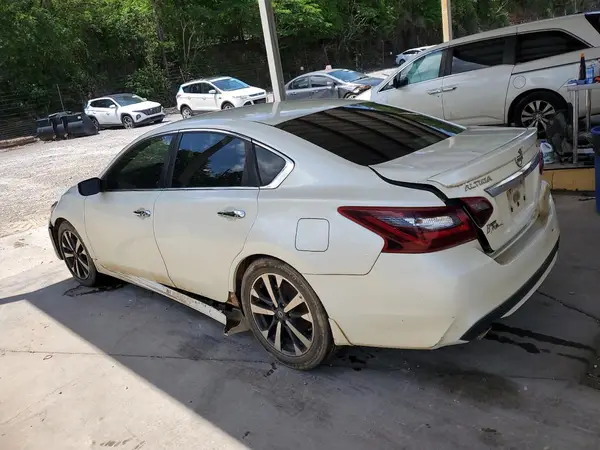 1N4AL3AP7HC283649 2017 NISSAN ALTIMA - Image 2