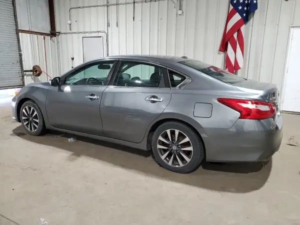 1N4AL3AP7HC284090 2017 NISSAN ALTIMA - Image 2