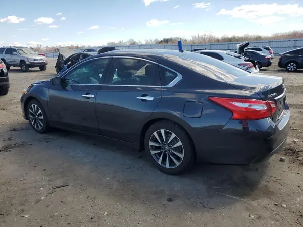 1N4AL3AP7HC284705 2017 NISSAN ALTIMA - Image 2