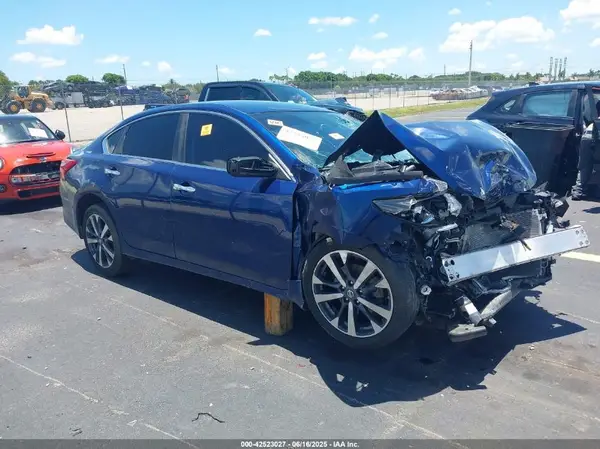 1N4AL3AP7HC293985 2017 NISSAN ALTIMA - Image 1