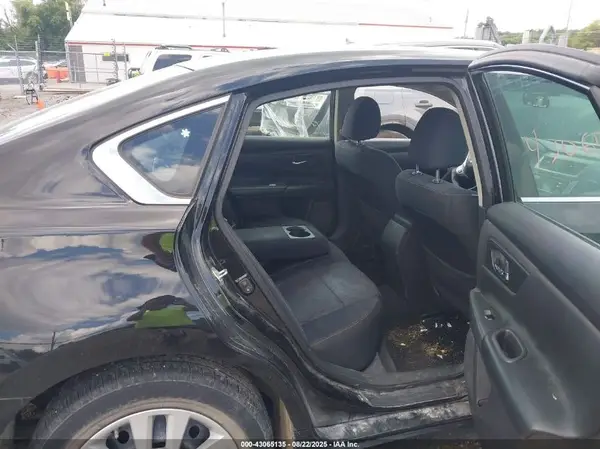 1N4AL3AP7HC473161 2017 NISSAN ALTIMA - Image 8