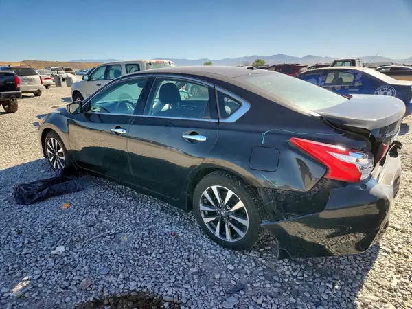 1N4AL3AP7HC476870 2017 NISSAN ALTIMA - Image 2