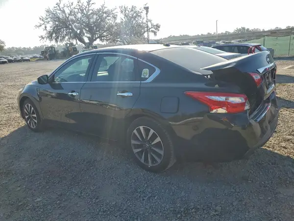 1N4AL3AP7HC482443 2017 NISSAN ALTIMA - Image 2