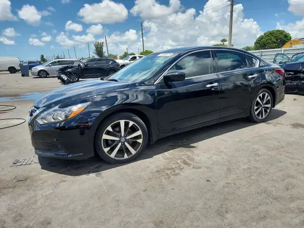 1N4AL3AP7HC484161 2017 NISSAN ALTIMA - Image 1