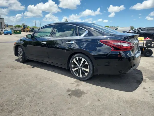 1N4AL3AP7HC484161 2017 NISSAN ALTIMA - Image 2