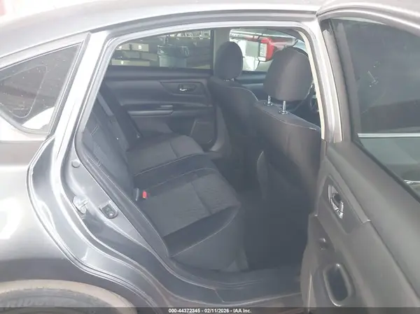 1N4AL3AP7HC486136 2017 NISSAN ALTIMA - Image 8