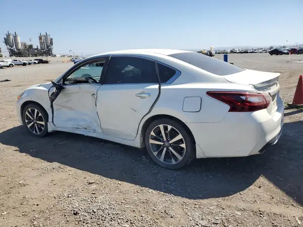 1N4AL3AP7HC487710 2017 NISSAN ALTIMA - Image 2