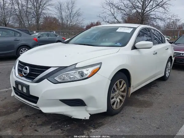 1N4AL3AP7HC488775 2017 NISSAN ALTIMA - Image 2