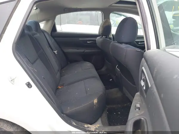 1N4AL3AP7HC493975 2017 NISSAN ALTIMA - Image 8