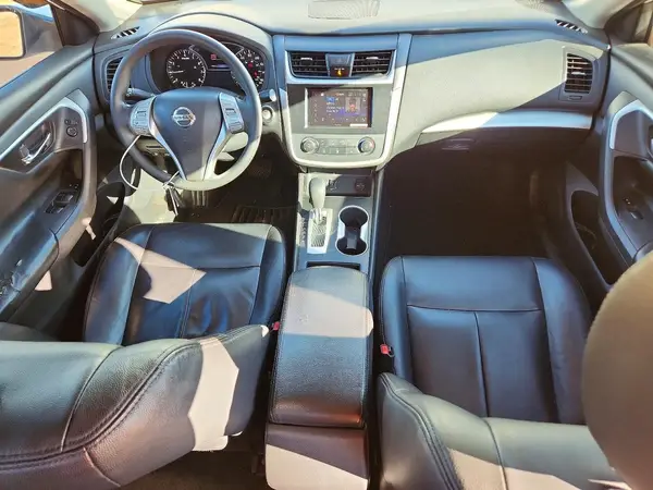 1N4AL3AP7HC495256 2017 NISSAN ALTIMA - Image 8