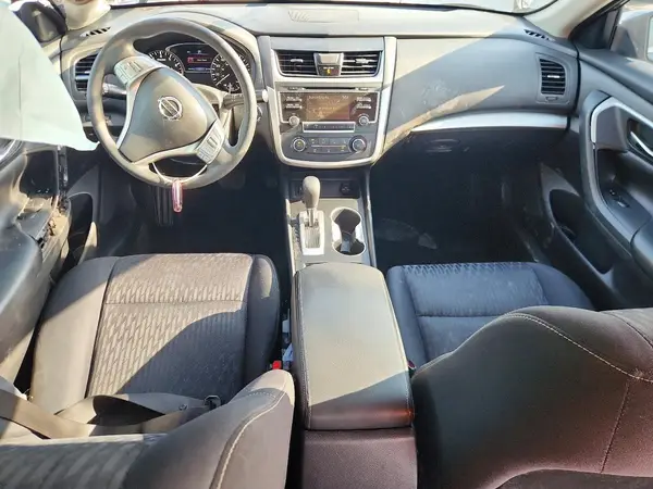 1N4AL3AP7HC495855 2017 NISSAN ALTIMA - Image 8