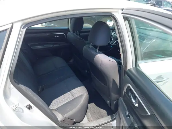 1N4AL3AP7HC496763 2017 NISSAN ALTIMA - Image 8