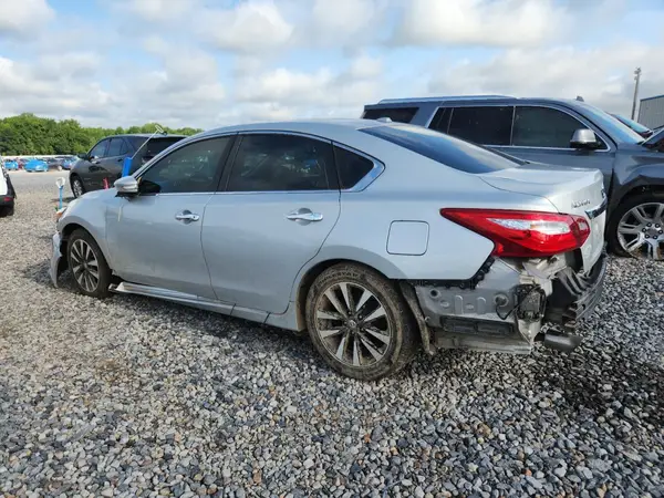 1N4AL3AP7HC497542 2017 NISSAN ALTIMA - Image 2