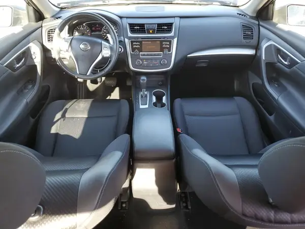 1N4AL3AP7HC498786 2017 NISSAN ALTIMA - Image 8