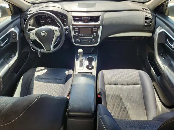 1N4AL3AP7HN305783 2017 NISSAN ALTIMA - Image 8