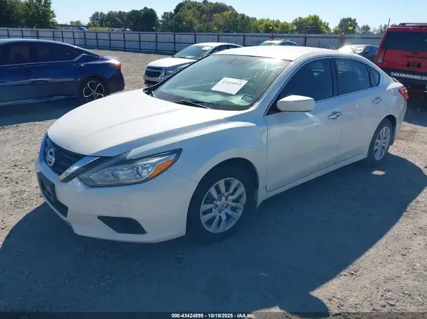 1N4AL3AP7HN306187 2017 NISSAN ALTIMA - Image 2