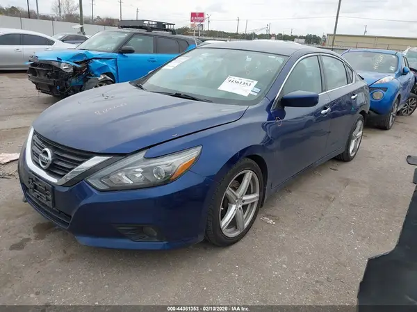 1N4AL3AP7HN310742 2017 NISSAN ALTIMA - Image 2