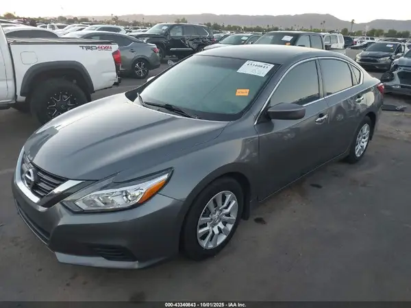 1N4AL3AP7HN311664 2017 NISSAN ALTIMA - Image 2