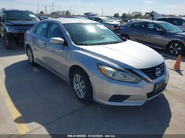 1N4AL3AP7HN314435 2017 NISSAN ALTIMA - Image 1