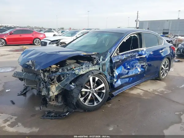 1N4AL3AP7HN314645 2017 NISSAN ALTIMA - Image 2
